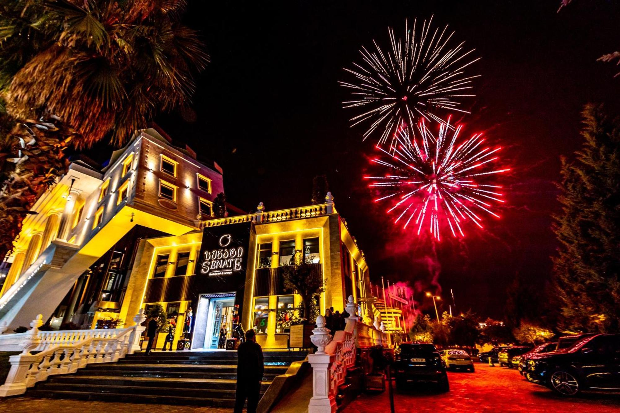 Batumi Orbi City Apart Hotel Zewnętrze zdjęcie
