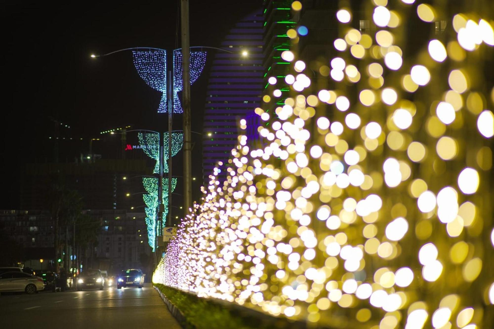 Batumi Orbi City Apart Hotel Zewnętrze zdjęcie