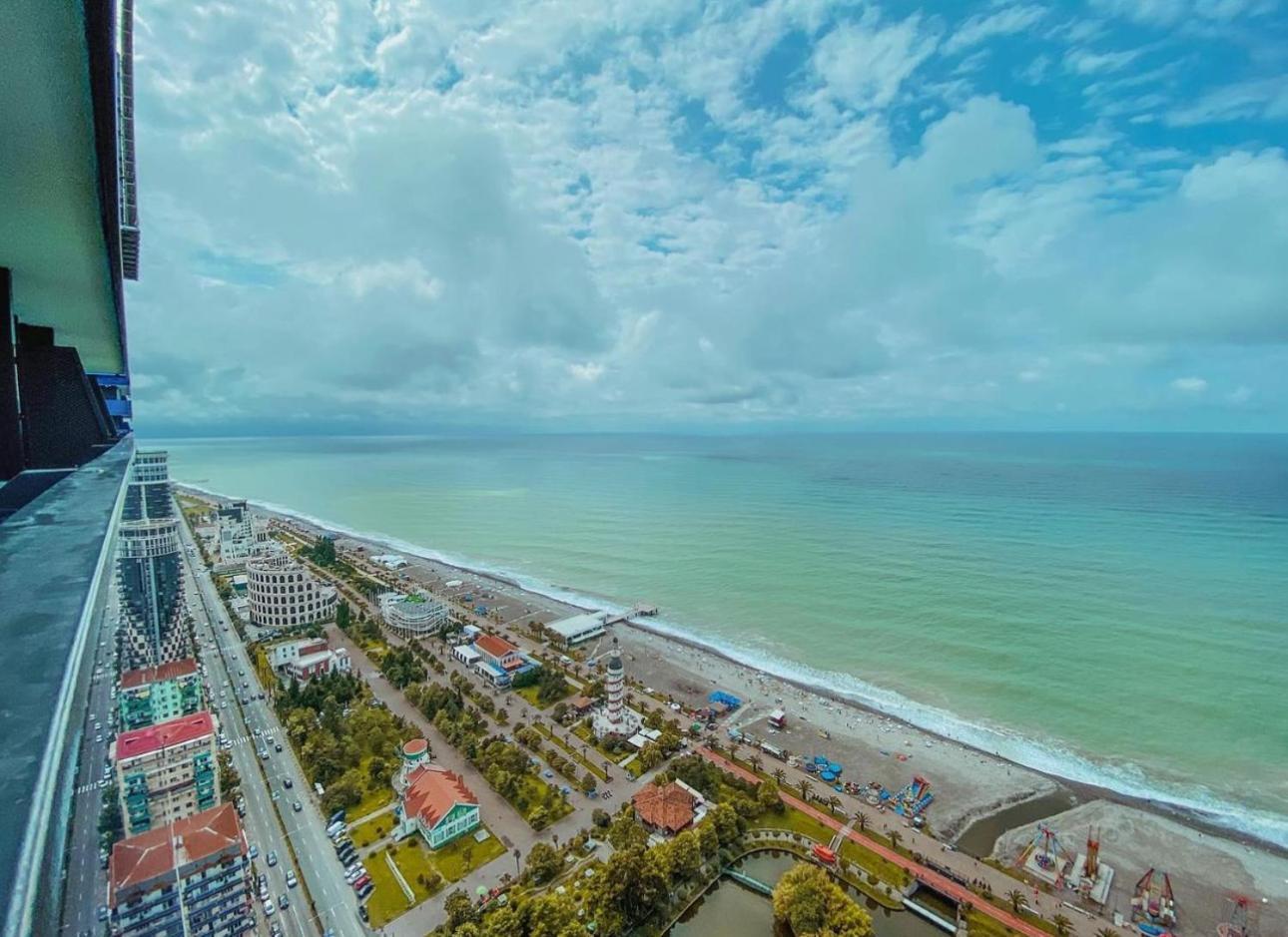 Batumi Orbi City Apart Hotel Zewnętrze zdjęcie